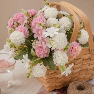 Fleurs décoratives LuanQI un bouquet de belle rose artificielle 5 marguerites tête fausse plante pour mariage décoration de la maison bouquet de bureau