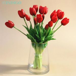 Flores decorativas Bouquet de tulipán rojo (20pcs/bolsa) Silicona Toque real de alta calidad decoración del hogar Decoración del hogar Boda de flores artificiales-