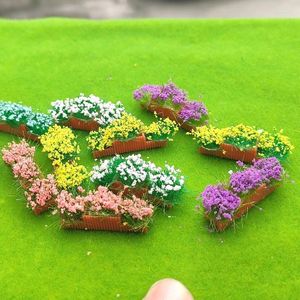 Flores decorativas, materiales de mesa de arena, macizos de flores artificiales, decoración de escena al aire libre hecha a mano de plástico, camino de tiro de bonsái