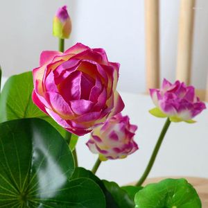 Flores decorativas Venta al por mayor de hojas de toldo de loto simulado Salón de Buda durmiente Accesorios de tiro de flores artificiales