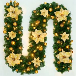 Couronnes de fleurs décoratives 2.7M Guirlande de décoration de Noël LED Guirlande en rotin Vert Artificielle Arbre de Noël Bannière 220921
