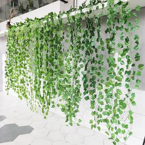 Couronnes de fleurs décoratives 5pcs 2.3 M Ivy Green Fake Leaves Garland Plant Vine Foliage Home Decor Plastic Rotin String Wall Artificiel