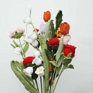 Couronnes de fleurs décoratives une pièce tissée à la main fleur artificielle laine Crochet Boutique Bouquet fait à la main douce différente fleur de décoration