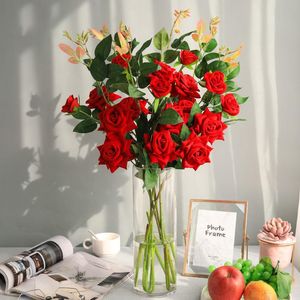 Flores decorativas Guirnaldas Rosas de seda Artificial 5 piezas con hojas Precio bajo Boda Papel Rama Decoración Día de San Valentín Regalo Decorativo
