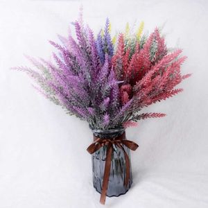 Couronnes de fleurs décoratives mariage violet lavande haut de gamme simulation de plantation de cheveux style pastoral décoration bouquet de fleurs immortelles T230217