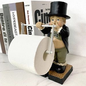 Objets décoratifs Figurines Creative Spoof Paper Holder Statue Mignon Drôle Sculpture Décorative Résine Figure Butler Forme Tissu Stand Rack 231123