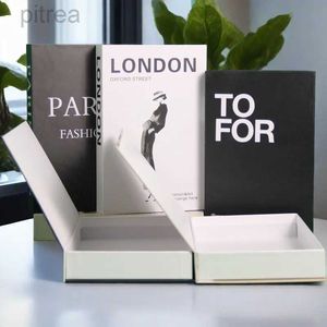 Objets décoratifs Figurines Londres Fashion Femme Perfume de luxe Faux Livres pour décoration Noir Blanc Boîte Boîte à rangement Box Coffee Chought Decor D240424