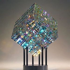 Objets décoratifs Figurines Magical Cube Statue Yellow Magik Chrome Cube Sculpture Décoration Résine 230221270O