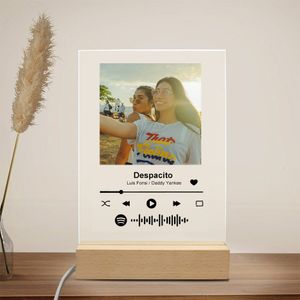 Objets décoratifs Figurines Personnalisées Personal P o Quotes Spotify Music Codes Plaque Acrylique Album Cover LED Light Lamp Christmas Couples Birthday Gift 230111