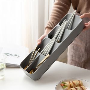 Decorative Plates Kitchen Cutlery Storage Tray Knife Block Holder Tableware Organizer Spoon Fork Separation Box Drawer Plastic Container Cabinet 230627