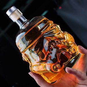 Délicat Storm Trooper Decanter Coupe en verre à whisky à double couche 750 ml Conteneur pour vin Brandy Bourbon Meilleurs cadeaux pour un ami HKD230809