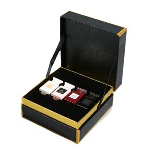 déodorants ensemble de parfum neutre 7.5ML * 4 pièces sprays costume miniature moodern collection 1v1charming parfums pour cadeau affranchissement rapide gratuit