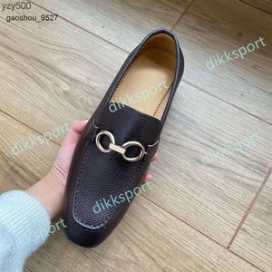 Zapatos de vestir de diseño Moda Hombres Negro Cuero genuino Punta puntiaguda Hombre Negocios Oxfords Caballeros Viajes Caminata Confort casual Feragamo 91FG NTSZ