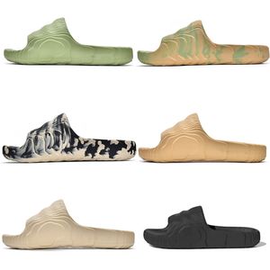 Diseñador 2022 Adilette 22 Hombres Mujeres Zapatillas Diapositivas Negro Carbono Desierto Arena Aluminio Mágico Lima Sandalias Zapatilla Diapositiva Sandalia Desgastes Con Caja 36-45