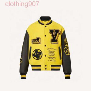 Designer 24SS Hot Mens and Womens Jackets Lettres de mode Broidered Patchwork Baseball Jersey Yellow High Duty Leather Veste