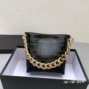Designer sac en cuir de crocodile estampé brillant TF maxl hain mini sacs à main pour femmes Sacs à bandoulière de luxe à la mode bandoulière nouveau 2022
