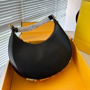 Designer-Taschen Damenmode-Tasche Unterarm Einzelne Umhängetasche Einfarbige Ganzjahres-Einkaufstasche Top 5A-Qualitätsmetallbuchstabe Neuer heißer Stil