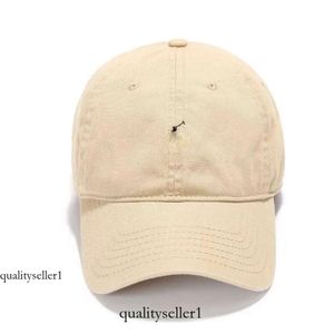 Designer Baseball Cap Polo Hat Ball Caps Fashion Brand Hats Caps Coupons en toile Sunshade Sunshade Classic broderie Sport Paps Paps avec chapeau