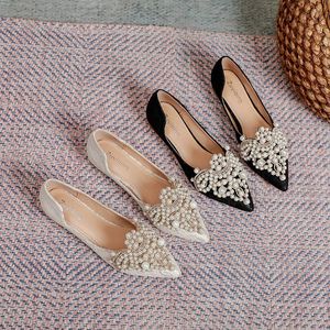 Designer Perles Chaussure De Mariage Dentelle Broder Appartements Femme Ballerine Bout Pointu Perle Mocassins Baskets Grande Taille 3543 240312