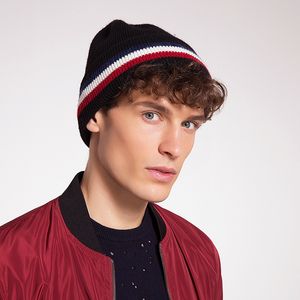Chapeau de laine de designer Fashion Party Bonnet chaud Bonnet tricoté NFC Site Web reconnaissable Vêtements d'intérieur et d'extérieur Mode à la mode Produits de haute qualité
