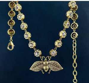 Diseñador abeja collares conjunto de joyería para mujer Vintage cobre cristal collar pendiente pulseras mujer joyería Accesorios