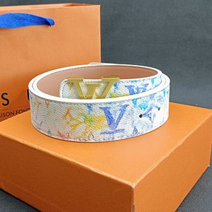 ceinture de designer ceinture de luxe ceintures de designer pour femmes ceinture pour hommes longueur standard lettres d'or fine ceinture en cuir mode classique Graffiti bon