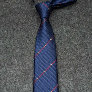 Diseñador Negro para mujer Corbata Corbatas de rayas azules rojas Regalos de compromiso de boda Adorno de fiesta Hombres Niños Traje de negocios Carta simple