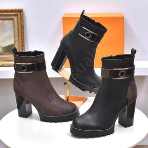 Botas de diseñador Botines Martin Desert para mujer Zapatos clásicos Botas de cuero de invierno de moda Zapatos de mujer de tacón grueso tamaño 35-42 Con caja