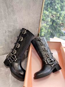bottes de designer botte bottes de cowboy pour femmes bottes hautes chaussures marron noir blanc bottes de motard en cuir bottes de fille bout rond talon épais bottes martin ceinture boucle garniture