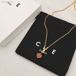 Designer Jewelry Celiène Cellins Saijia Celis New Red Peach Heart Entamel Collier est très simple PENDANT D'AMOUR FRAIS ET SWEET