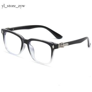 Designer Ch Cross Lunettes Cadre Chromes Marque Lunettes De Soleil Pour Hommes Femmes Tendance Rond Visage Oeil Mâle Protection Coeur Luxe Lunettes Cadres Coeur Chromees Coeurs 7101