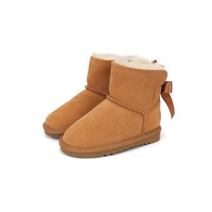 Diseñador Bota para niños Ultra Mini Niños Botas australianas Moda Volver Pajaritas Castaño Zapatos de bebé de invierno Botines de tobillo Bottes de piel de cuero real Tamaño 21-35