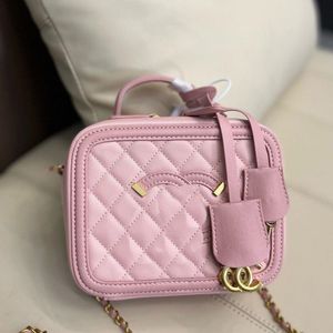 Bolsa de cosméticos de diseñador para mujer, mini bolsa de maquillaje, bolso de mano con cadena, bolsos de hombro, estuches de tocador de viaje rosa, bolsa de capacidad de lavado de alta calidad M