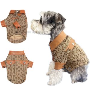 Diseñador de ropa para perros Marca Ropa para perros Patrón de letras clásicas Chaqueta para perros de lujo Abrigo para mascotas para clima frío con cuello de cuero y puños de cuero para perrito pequeño XL A498