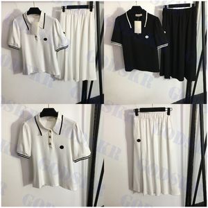 Designer Dress Set Womens Polo Shirt Brodé Logo Manches Courtes Tops Taille Haute Jupe Deux Couleurs
