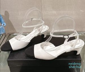 Diseñador -Zapatos de vestir Gatito mediano con 4.5 Tela de piel de oveja Patchwork bordado Hebilla de tobillo Zapatos de boda ajustables Zapatos de fiesta