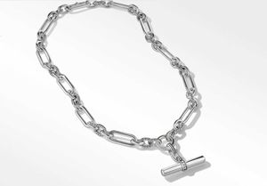 Diseñador DY Collar Lujo Nicho superior Collar de cadena con hebilla de oro de 18 quilates Accesorios Joyería Alta calidad Moda de alta gama Regalo romántico del día de San Valentín 5A