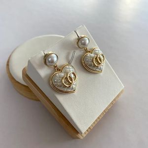 Boucles d'oreilles de créateurs doubles boucles de perle de canal de perle en diamant de perle de perle