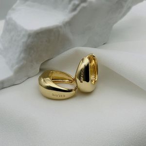 Pendientes de diseño Pendientes de diseño de lujo Pendientes de aro de plata esterlina Oro de 18 quilates Pendiente de círculo de color dorado cepillado para mujeres Fiesta Bodas Regalo de joyería