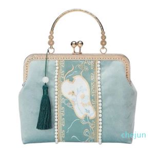 Diseñador-Bolsos de noche Bordado hecho a mano Flores Mujeres 2023 Bolso de hombro de tela Lady Borla Bolsos Estilo chino Cadena de perlas Totes BolsasEvening