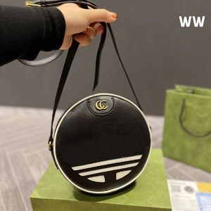 Designer fanny pack sac de messager rond style populaire sac à main épaule sacs mode lettre joint sac 5A qualité petit portefeuille