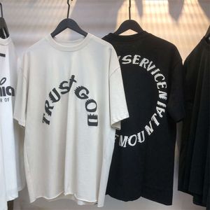 Diseñador Ropa de moda Camisetas para hombre Camiseta Kanyes West Lisa Music Festival Misma impresión de espuma High Street Camiseta de manga corta suelta para hombres y mujeres