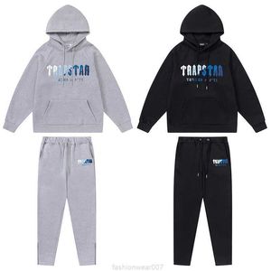 Diseñador ropa de moda para hombre chándales sudaderas con capucha trapstar ukdrill blanco azul bordado estilo americano estilo taladro traje sanitario hombres mujeres rock hip hop algodón str