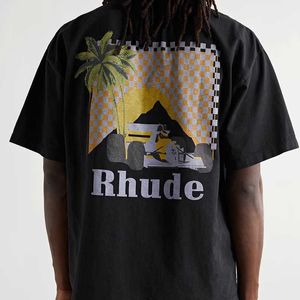 Diseñador de ropa de moda Camisetas Camisetas de hip hop Rhude American Trend Brand Summer Coconut Racing Loose Casual Pareja Summer Men's Half Sleeve T-shirt Streetwear