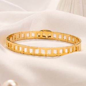 Designer Cadeaux Bracelet Bracelet Europe Marque Bracelet En Or 18K Design Classique Printemps Amour Bracelet De Luxe En Acier Inoxydable Bijoux Bracelet