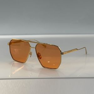 Verres de créateurs hommes Lunettes de soleil pour femmes Internet hommes rouges et femmes avec les mêmes modèles Lunettes de soleil carrées pour hommes