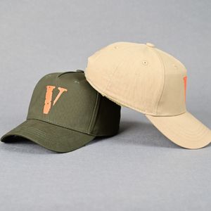 Sombrero de diseñador bordado serpiente para hombre marca de sombrero para hombre y para mujer gorra de béisbol Sport Men Strapback Hats Gorra de béisbol personalidad simple Cotton Letters trucker hat