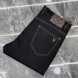 Designer Jeans for Men Tracksuit haut de gamme européen petit pantalon de costume pour hommes