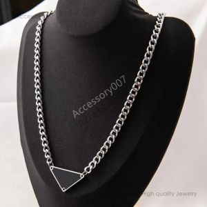 Collar de joyería de diseñador Cadena Collares pendientes S925 Collar de plata esterlina para mujer con diamantes redondos cercanos Un diamante en movimiento Alta joyería francesa original Y1