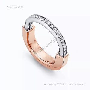 Bagues de bijoux de créateurs Populaire demi-diamant serrure tête bague d'amour de luxe classique bague de mariage de haute qualité bijoux usine en gros et au détail avec boîte